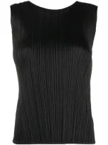 Issey Miyake Plisse Top In Black